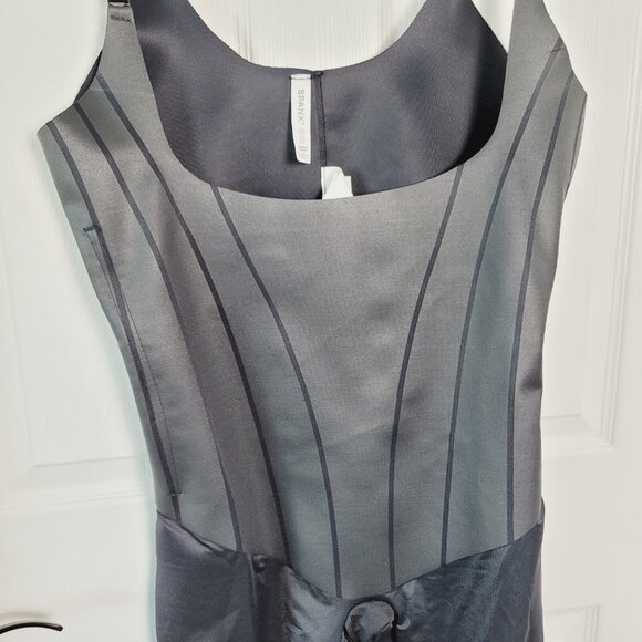 Spanx Total Contour Open Bust Mid Thigh Bodysuit 1X Black Sculpt Fit Corset - Picture 2 of 10